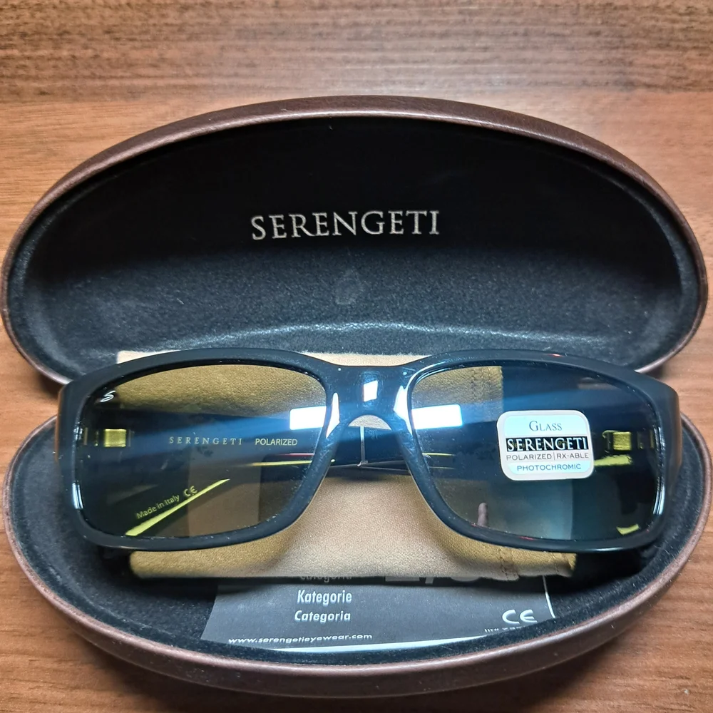 Serengeti Polarized Sunglasses - Picture 1 of 10